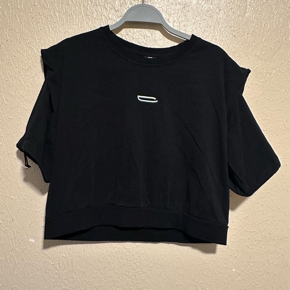 Xiao‎ Ning Shirt Size Small Cropped Black